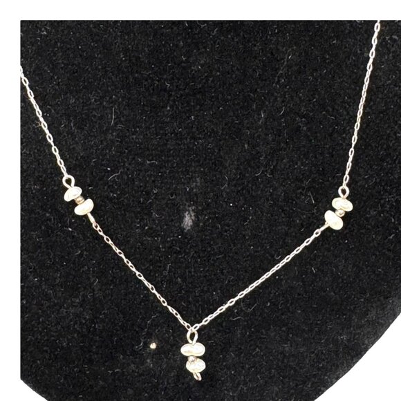Sterling Silver Delicate Pearl Cluster Necklace Minimalist Elegant Design 18" - Picture 1 of 8